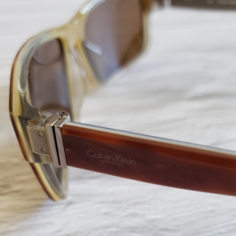 NWOT Polarized Calvin Klein Collection Sunglasses - Picture 5 of 10